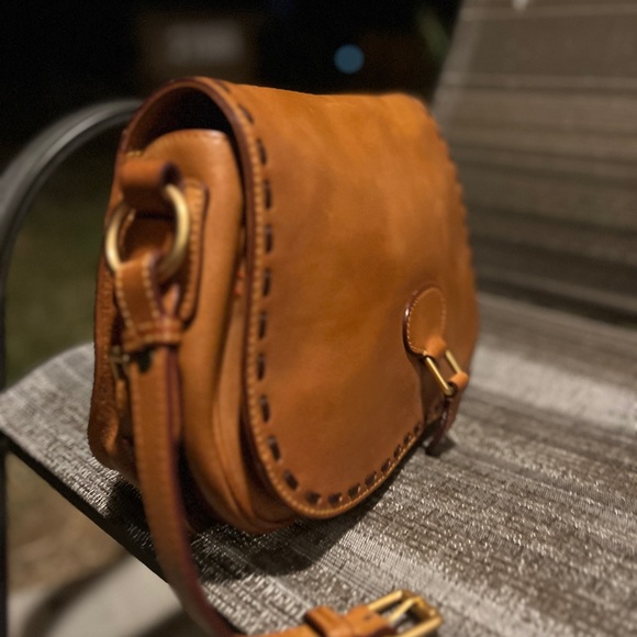 EUC Dooney & Bourke Florentine Saddle Bag - Picture 9 of 10